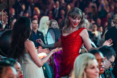 Taylor Swift OnlyFans Leaked Free Thumbnail Picture - #YeAlsrFggA
