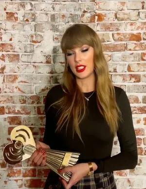Taylor Swift OnlyFans Leaked Free Thumbnail Picture - #Z3QxuFSuJZ