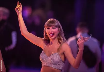 Taylor Swift OnlyFans Leaked Free Thumbnail Picture - #akhyEep67V