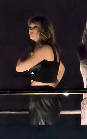 Taylor Swift OnlyFans Leaked Free Thumbnail Picture - #biAm3sIwVT