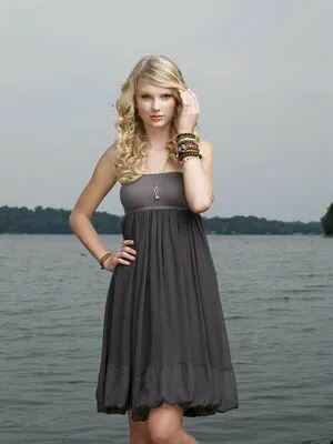 Taylor Swift OnlyFans Leaked Free Thumbnail Picture - #dEmgRNKZ92