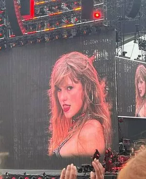 Taylor Swift OnlyFans Leaked Free Thumbnail Picture - #dW0rpdN3d3