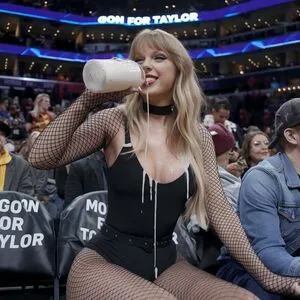 Taylor Swift OnlyFans Leaked Free Thumbnail Picture - #dlLF2rtaHQ