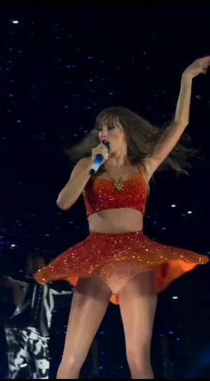 Taylor Swift OnlyFans Leaked Free Thumbnail Picture - #e4LemNJpbh