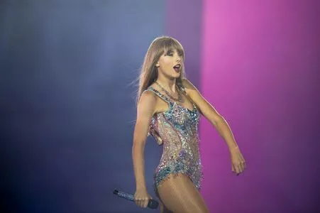 Taylor Swift OnlyFans Leaked Free Thumbnail Picture - #h1QDicnkmL