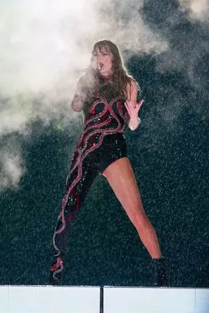 Taylor Swift OnlyFans Leaked Free Thumbnail Picture - #iM98vpAKQd