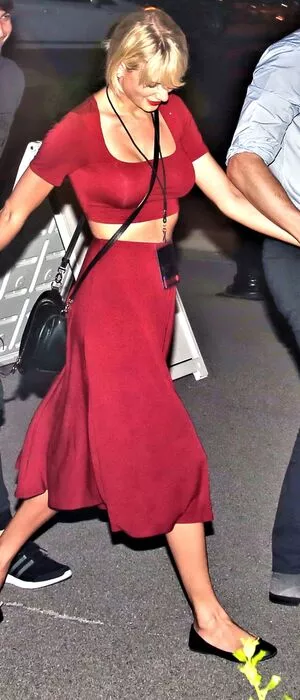 Taylor Swift OnlyFans Leaked Free Thumbnail Picture - #ibshuox0dY