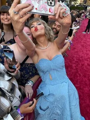 Taylor Swift OnlyFans Leaked Free Thumbnail Picture - #jGhRwH7nKz