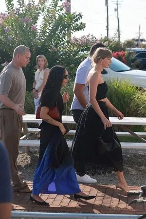 Taylor Swift OnlyFans Leaked Free Thumbnail Picture - #juBeCYhELl