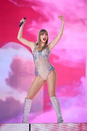 Taylor Swift OnlyFans Leaked Free Thumbnail Picture - #m5Zj0EWIdc