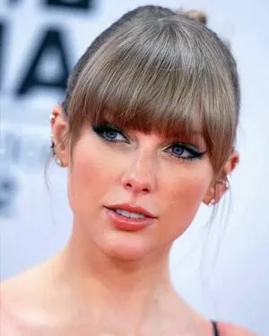 Taylor Swift OnlyFans Leaked Free Thumbnail Picture - #owlQvW31B8