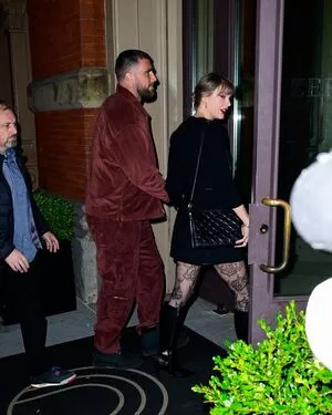 Taylor Swift OnlyFans Leaked Free Thumbnail Picture - #rRaoyrnvH1