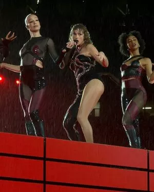 Taylor Swift OnlyFans Leaked Free Thumbnail Picture - #rmCkhYFsmS