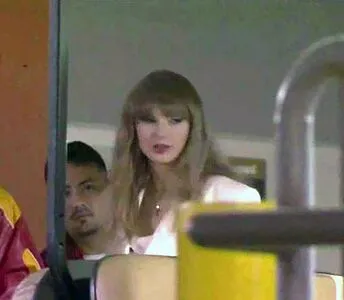 Taylor Swift OnlyFans Leaked Free Thumbnail Picture - #t56b6dxLfX