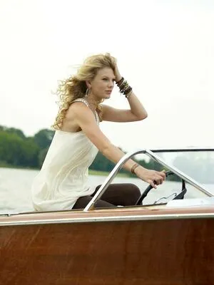 Taylor Swift OnlyFans Leaked Free Thumbnail Picture - #uZ2pdzH9ve