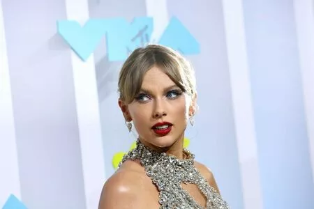 Taylor Swift OnlyFans Leaked Free Thumbnail Picture - #wN6x3lEsiz