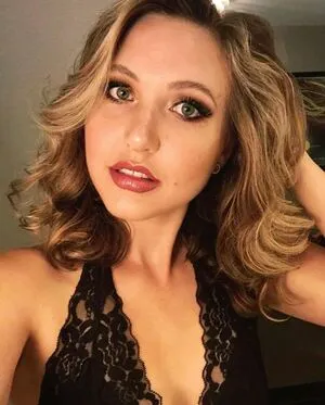 Taylor Tomlinson OnlyFans Leaked Free Thumbnail Picture - #gDoFP0k1gl