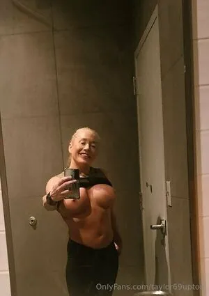 Taylor69upton OnlyFans Leaked Free Thumbnail Picture - #0LeMj5rJGn