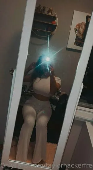 Taylorhackerfree OnlyFans Leaked Free Thumbnail Picture - #3lG6lXNscr