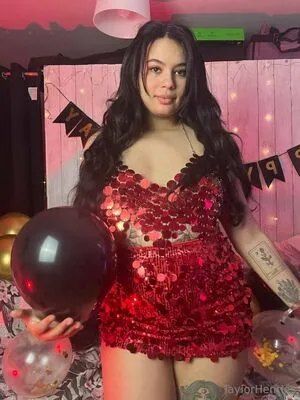 Taylorhenriesfree OnlyFans Leaked Free Thumbnail Picture - #2JowF1AxQb