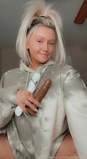 Taylorjennifer OnlyFans Leaked Free Thumbnail Picture - #OsDBA8lnxw