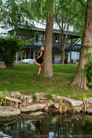 Taylorteacheshistory OnlyFans Leaked Free Thumbnail Picture - #FaYT8RIvcH