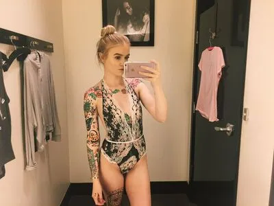 Taysux Taylor Haugen Miller White OnlyFans Leaked Free Thumbnail Picture - #bsNORlrKb9