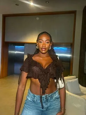 Tayy Bann OnlyFans Leaked Free Thumbnail Picture - #0NxGT4MFk4