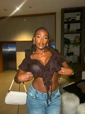 Tayy Bann OnlyFans Leaked Free Thumbnail Picture - #0s0E9mSee1