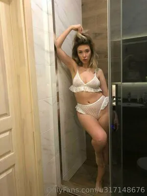 Teach Ella OnlyFans Leaked Free Thumbnail Picture - #BRphdk9YQO