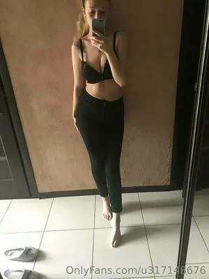 Teach Ella OnlyFans Leaked Free Thumbnail Picture - #SdZWcoM6oO