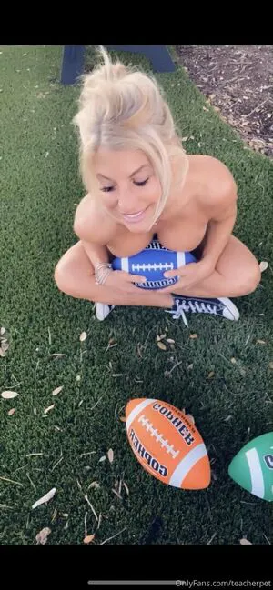 Teacherpet OnlyFans Leaked Free Thumbnail Picture - #IZHIgFbvbm