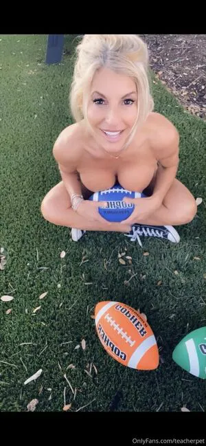 Teacherpet OnlyFans Leaked Free Thumbnail Picture - #tlZFUsaz3a