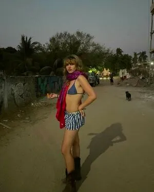 Teagan Croft OnlyFans Leaked Free Thumbnail Picture - #42zS7AaWLD