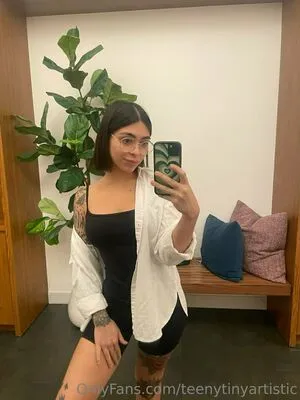 Teenytinyartistic OnlyFans Leaked Free Thumbnail Picture - #gaBnIhshe2