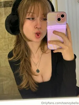 Teenzybella OnlyFans Leaked Free Thumbnail Picture - #MEmsGMY1kK