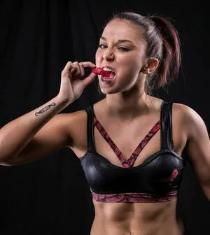 Tegan No OnlyFans Leaked Free Thumbnail Picture - #BreVakvnne