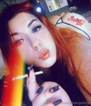 Tehangelfree OnlyFans Leaked Free Thumbnail Picture - #DcrtETokc4