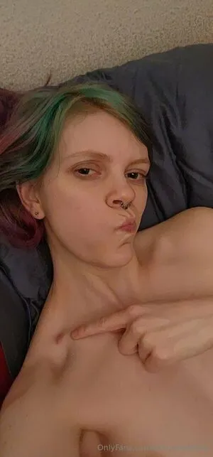 Temperedteria OnlyFans Leaked Free Thumbnail Picture - #UCuizR57eh