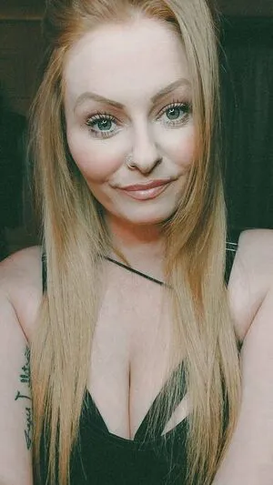 Temptressqueen1 OnlyFans Leaked Free Thumbnail Picture - #clvskx33lY