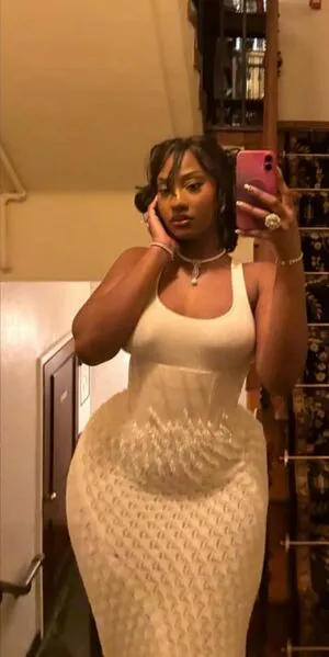 Tems OnlyFans Leaked Free Thumbnail Picture - #Jbl9Ju3OGV