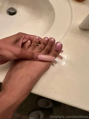 Tenlittoes OnlyFans Leaked Free Thumbnail Picture - #EDLUrEjIid