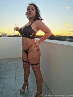 Tequila Time OnlyFans Leaked Free Thumbnail Picture - #OYEmIk8C4A