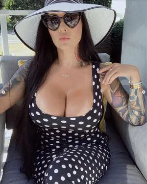 Teresa Bond OnlyFans Leaked Free Thumbnail Picture - #2Dmv5wlphD