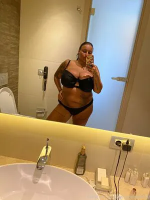Terrijaneofficial OnlyFans Leaked Free Thumbnail Picture - #rtcFtAGeOU