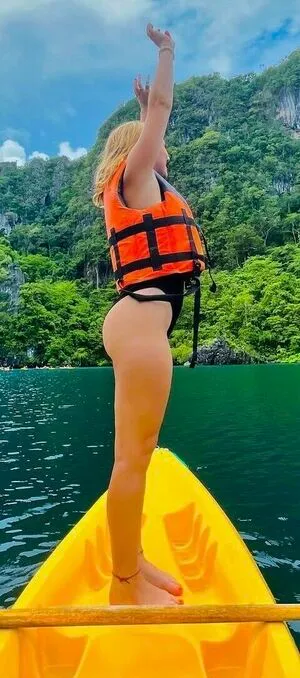 Tessa Conway OnlyFans Leaked Free Thumbnail Picture - #spfTZflCro