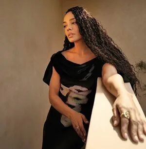 Tessa Thompson OnlyFans Leaked Free Thumbnail Picture - #MUXYUT6HVY