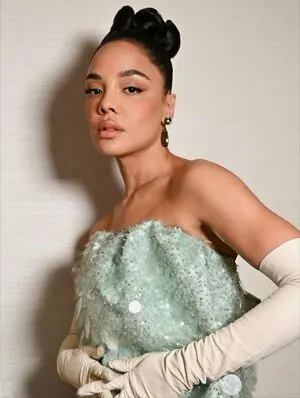 Tessa Thompson OnlyFans Leaked Free Thumbnail Picture - #P7LJOfRTFR
