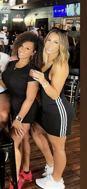 Texas Hotwife Robyn Witha Y OnlyFans Leaked Free Thumbnail Picture - #AMXAcJa6hC