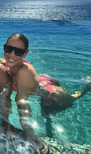 Texas Hotwife Robyn Witha Y OnlyFans Leaked Free Thumbnail Picture - #Uv5gpXsO2P